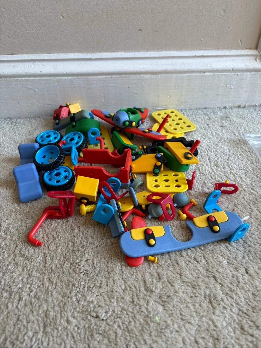 Vehicles building toy